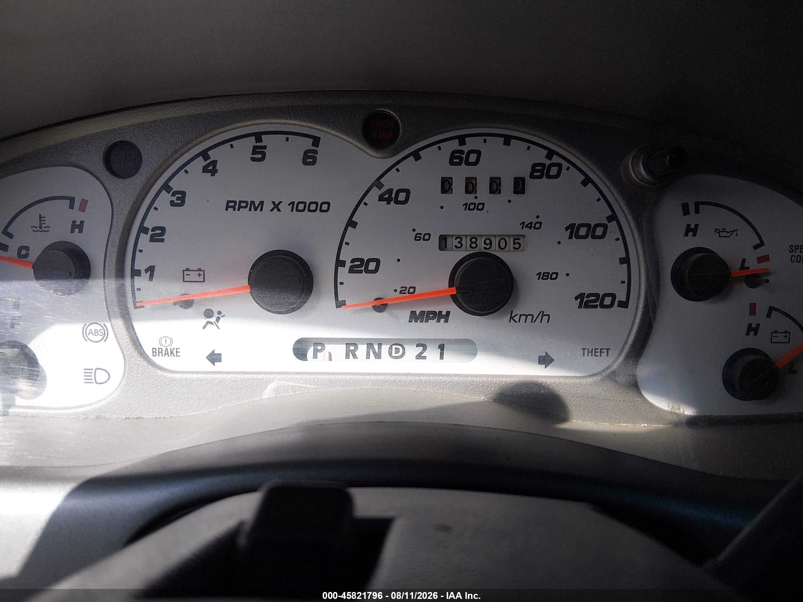 2002 Ford Explorer Sport Trac   Silver vin: 1FMZU77E42UB40405