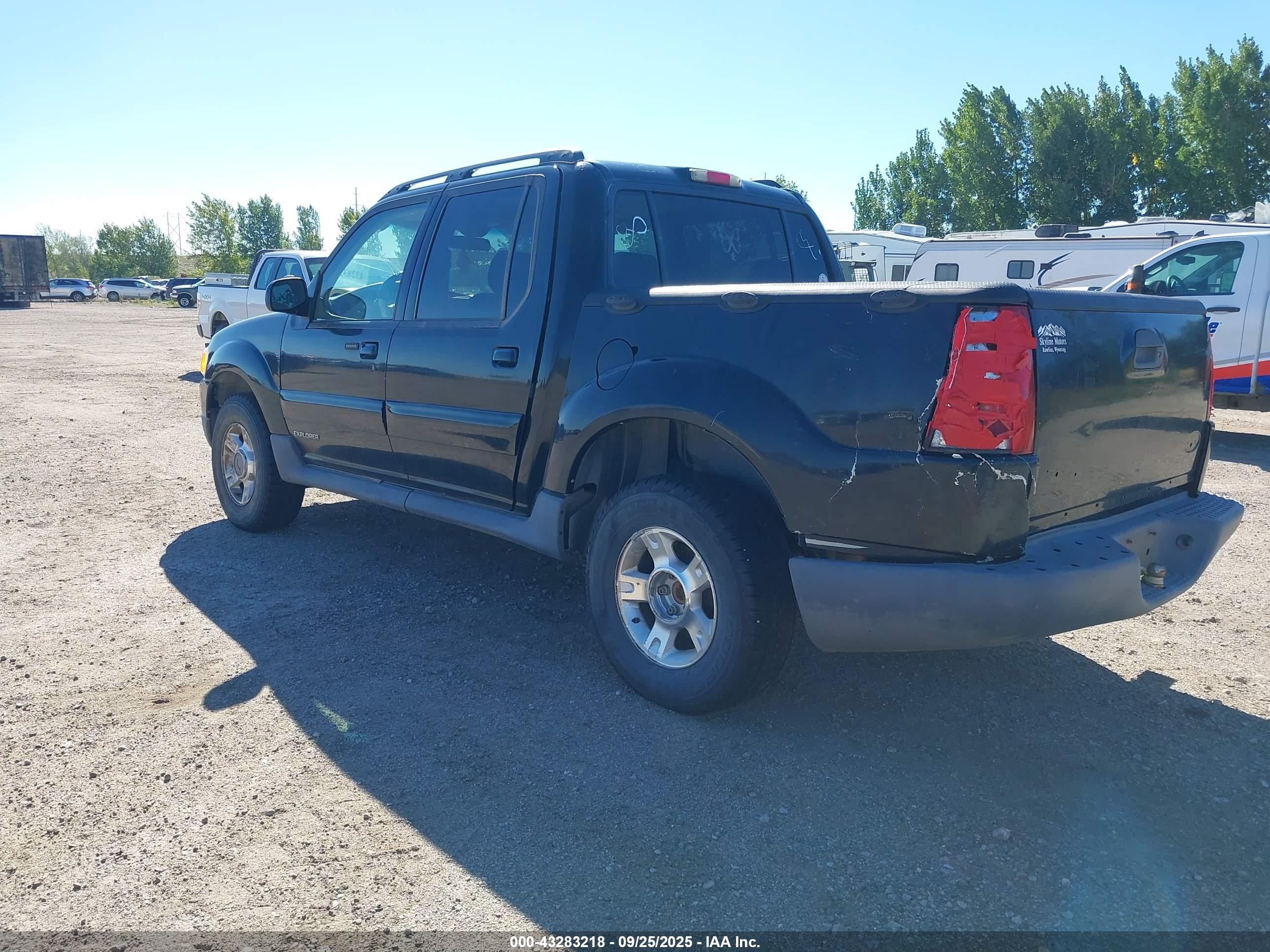 2001 Ford Explorer Sport Trac   Черный vin: 1FMZU77E51UC55626