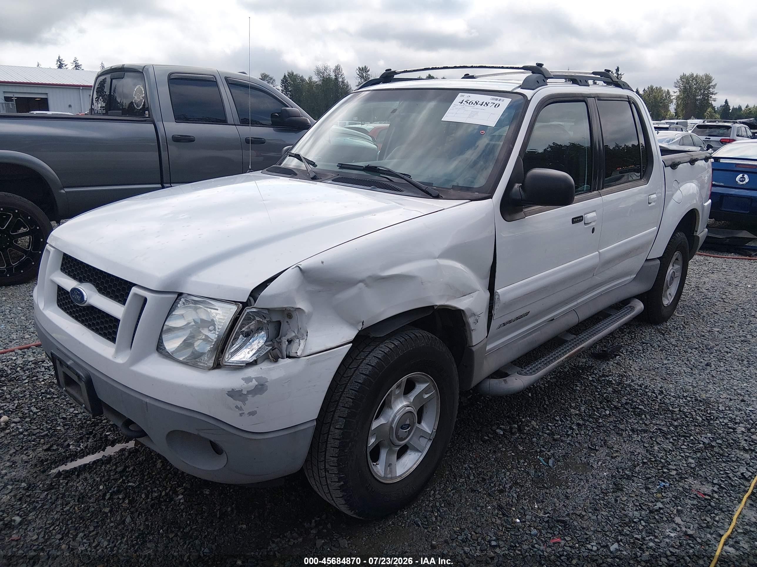 2002 Ford Explorer Sport Trac White vin: 1FMZU77E52UD52438