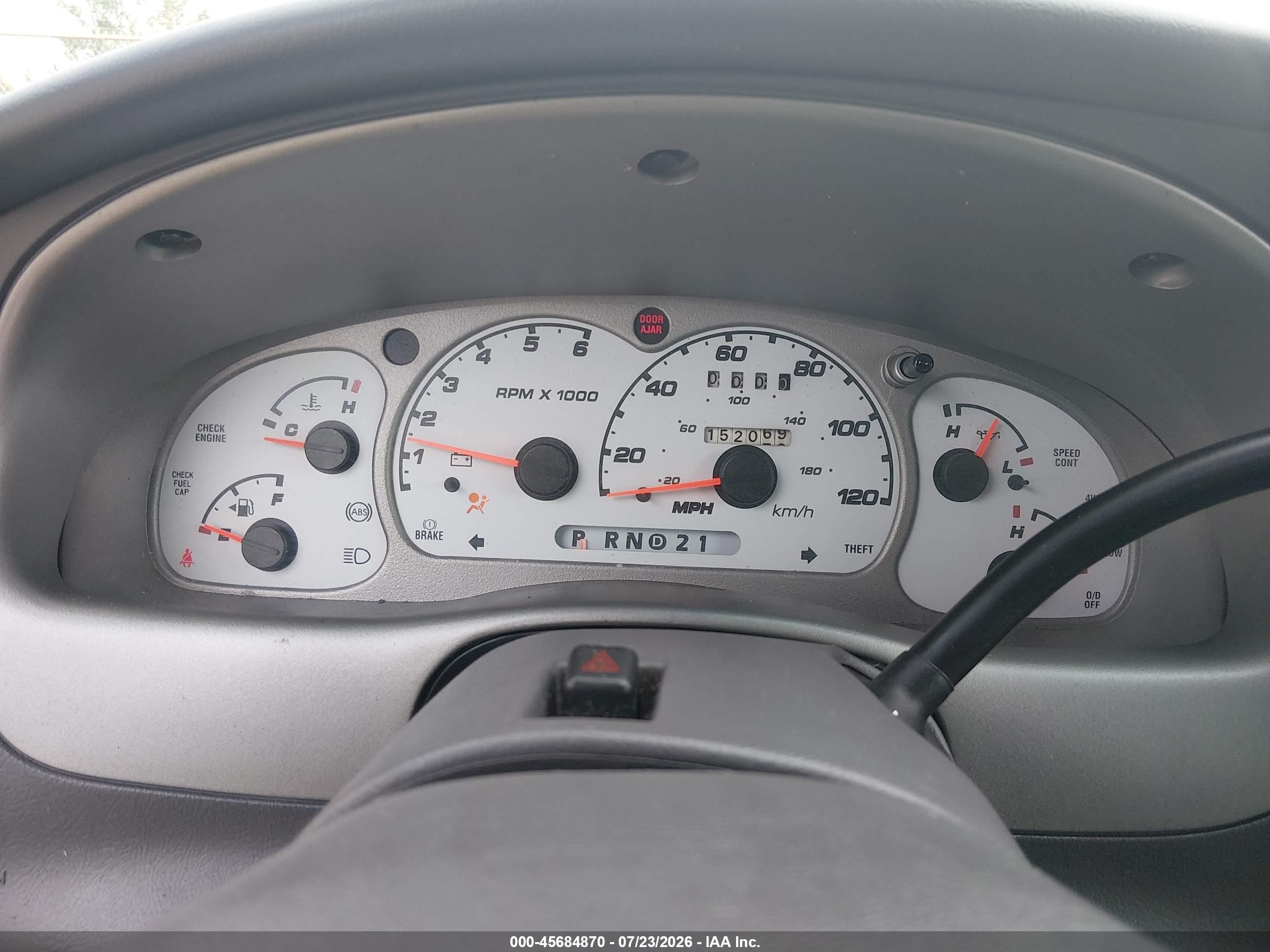 2002 Ford Explorer Sport Trac White vin: 1FMZU77E52UD52438