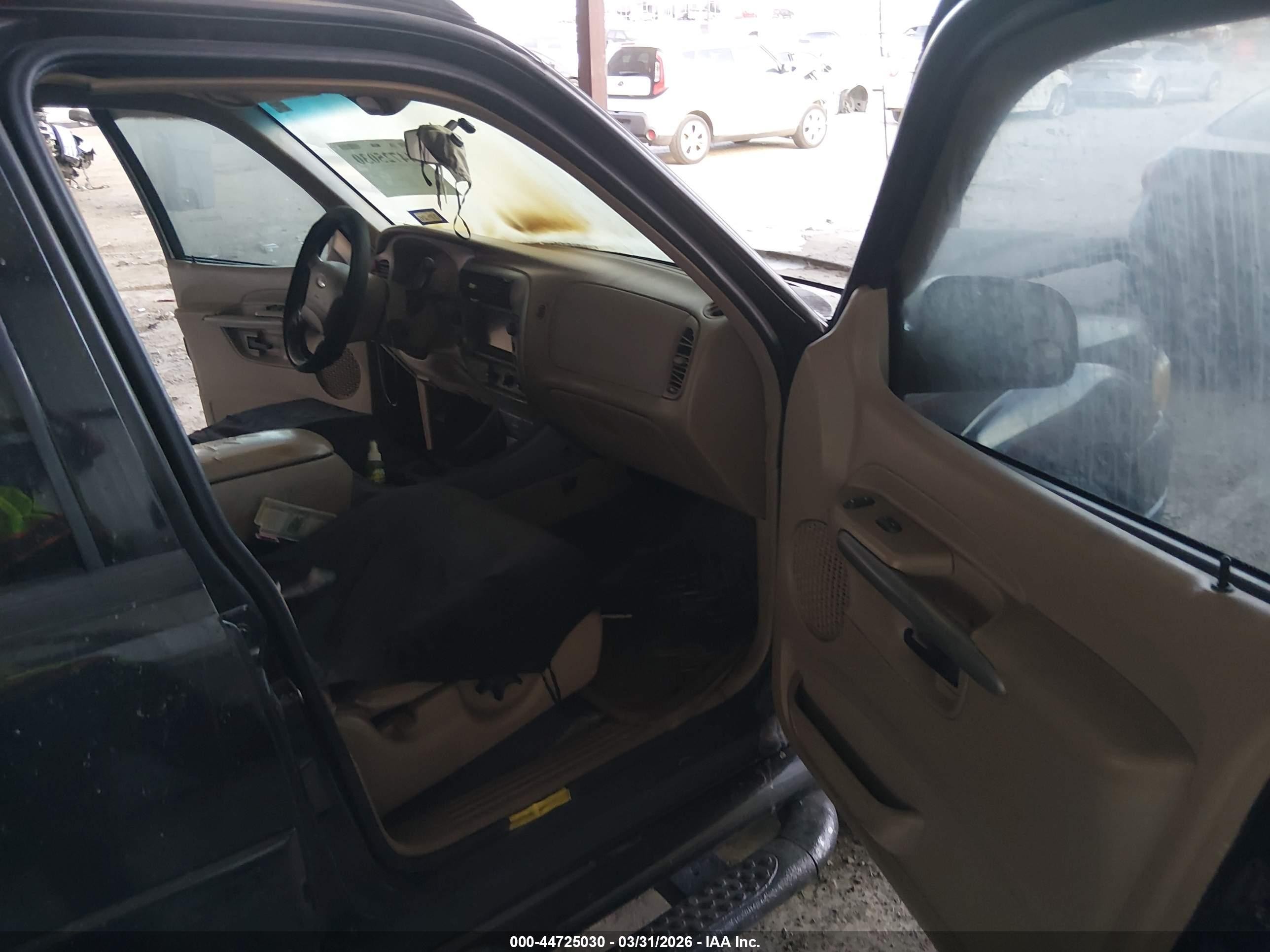 2001 Ford Explorer Sport Trac   Черный vin: 1FMZU77E71UB84249