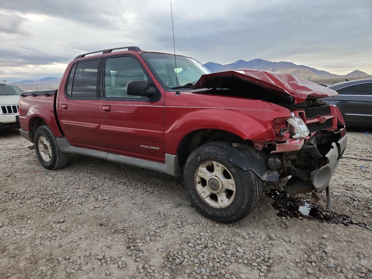 2001 Ford Explorer Sport Trac Red vin: 1FMZU77E71UB91654