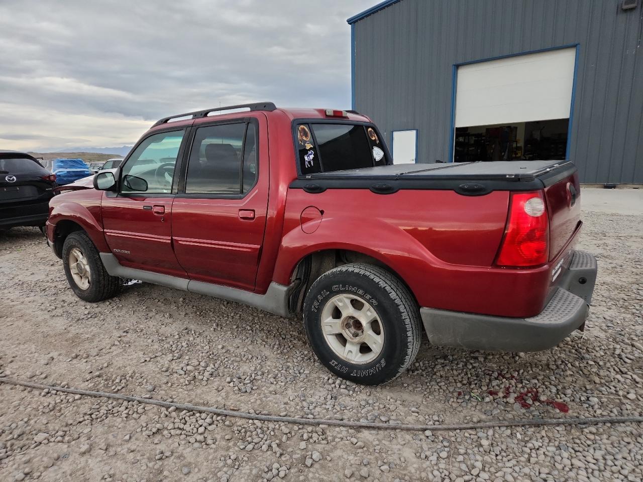 2001 Ford Explorer Sport Trac Red vin: 1FMZU77E71UB91654