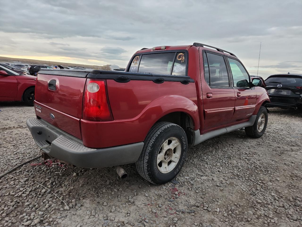 2001 Ford Explorer Sport Trac Red vin: 1FMZU77E71UB91654