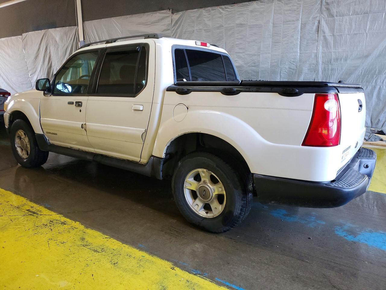 2001 Ford Explorer Sport Trac White vin: 1FMZU77E81UB57237