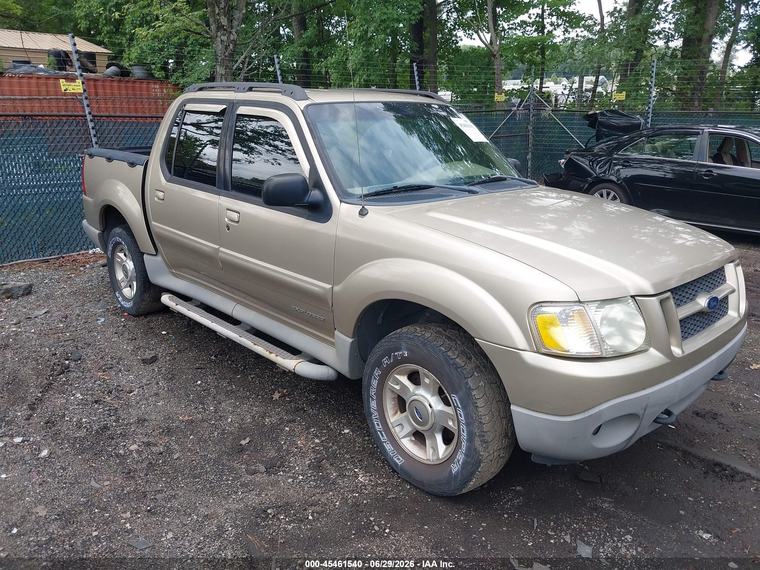 2001 Ford Explorer Sport Trac   Gold vin: 1FMZU77E81UC90323