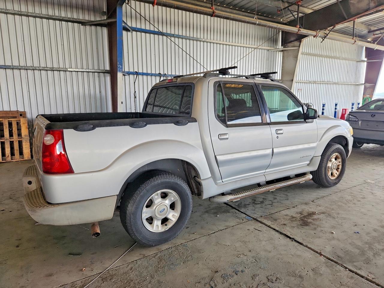 2002 Ford Explorer Sport Trac Серебряный vin: 1FMZU77E82UB94838
