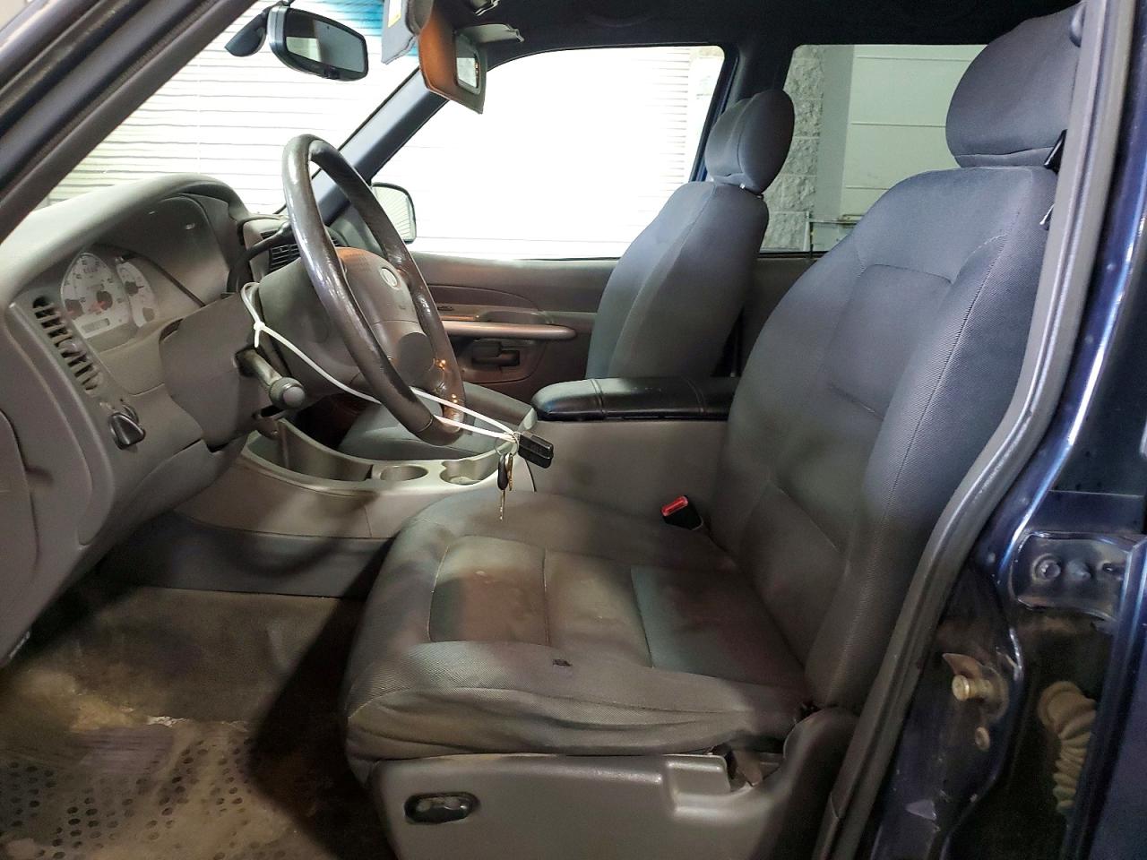 2002 Ford Explorer Sport Trac Синий vin: 1FMZU77E82UD26285