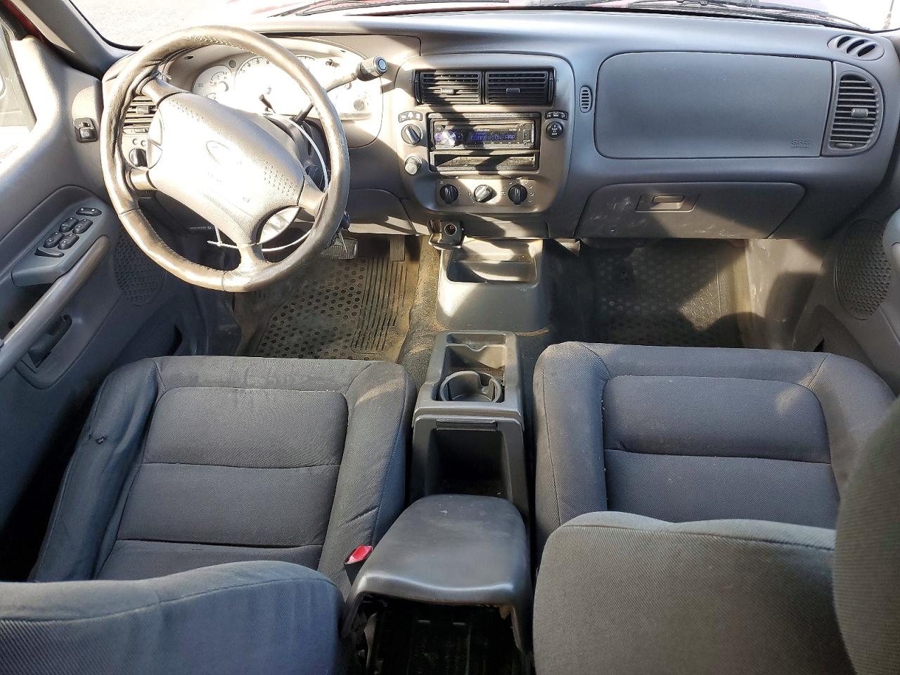 2001 Ford Explorer Sport Trac Красный vin: 1FMZU77EX1UA93315
