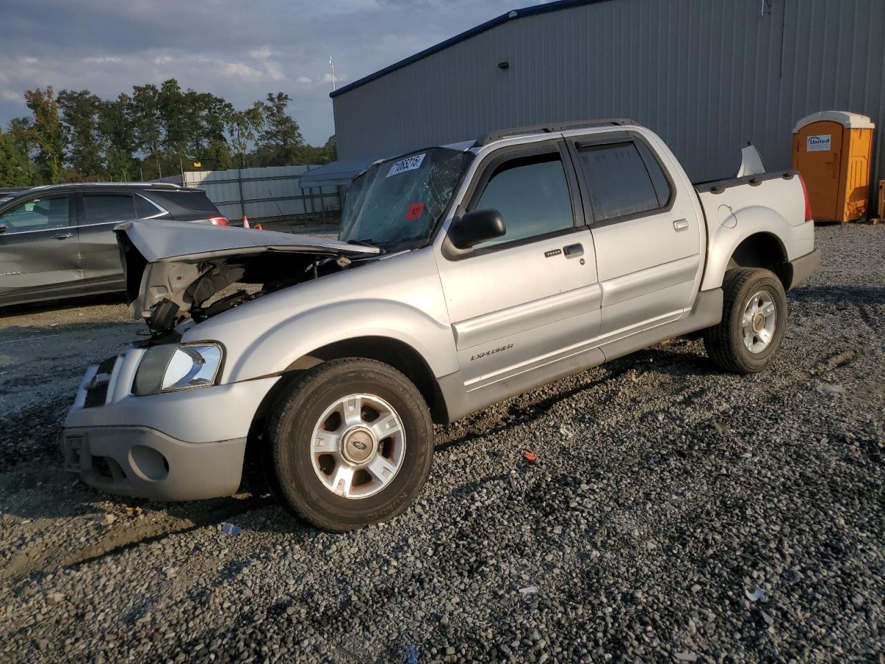 2001 Ford Explorer Sport Trac Silver vin: 1FMZU77EX1UB89655