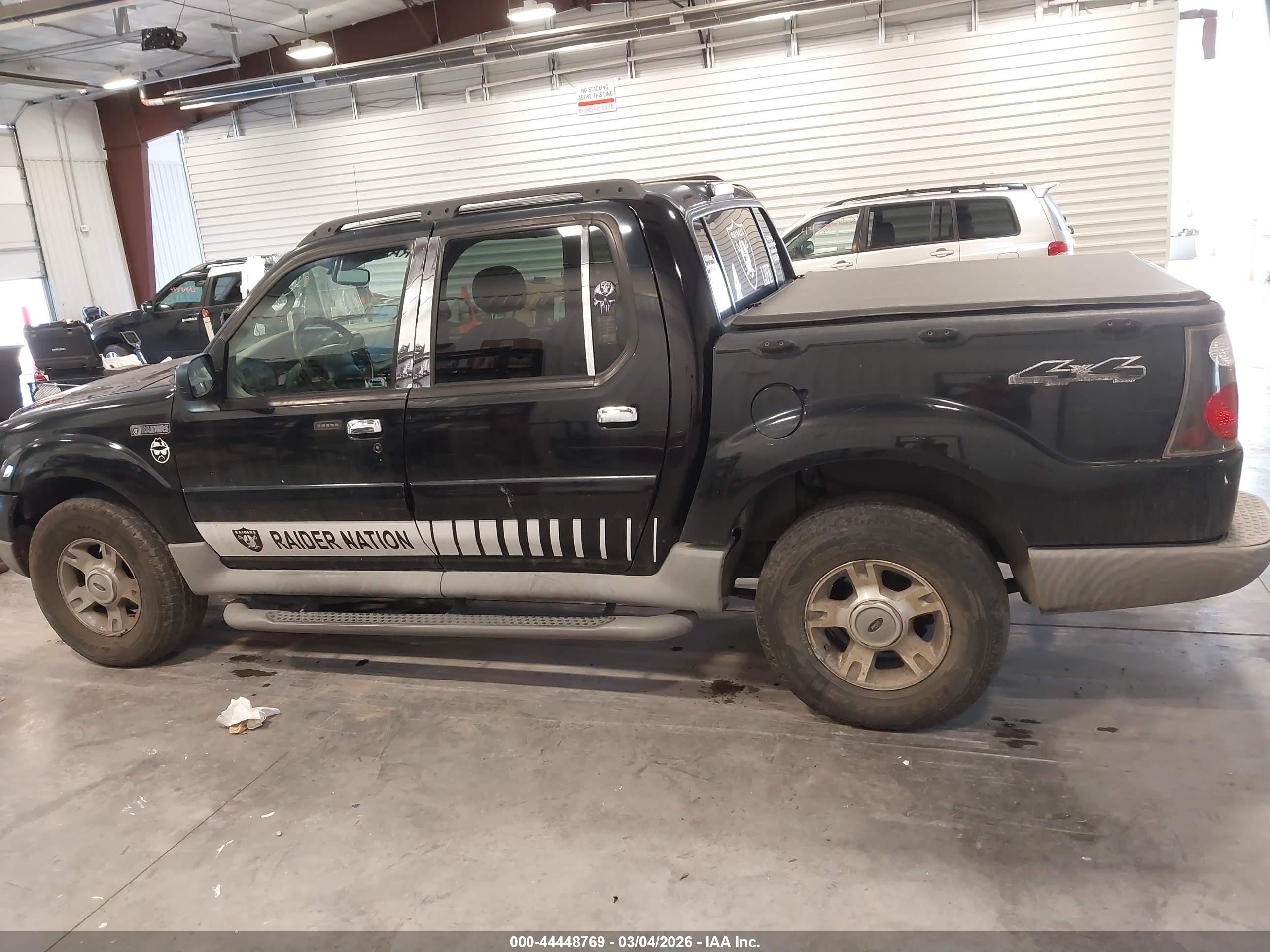 2003 Ford Explorer Sport Trac Xls/xlt Black vin: 1FMZU77EX3UB67030