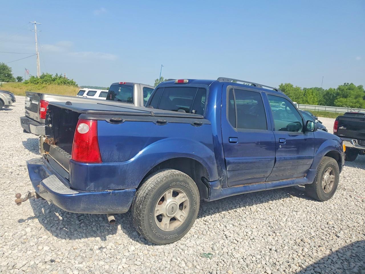2004 Ford Explorer Sport Trac Синий vin: 1FMZU77K24UC22626
