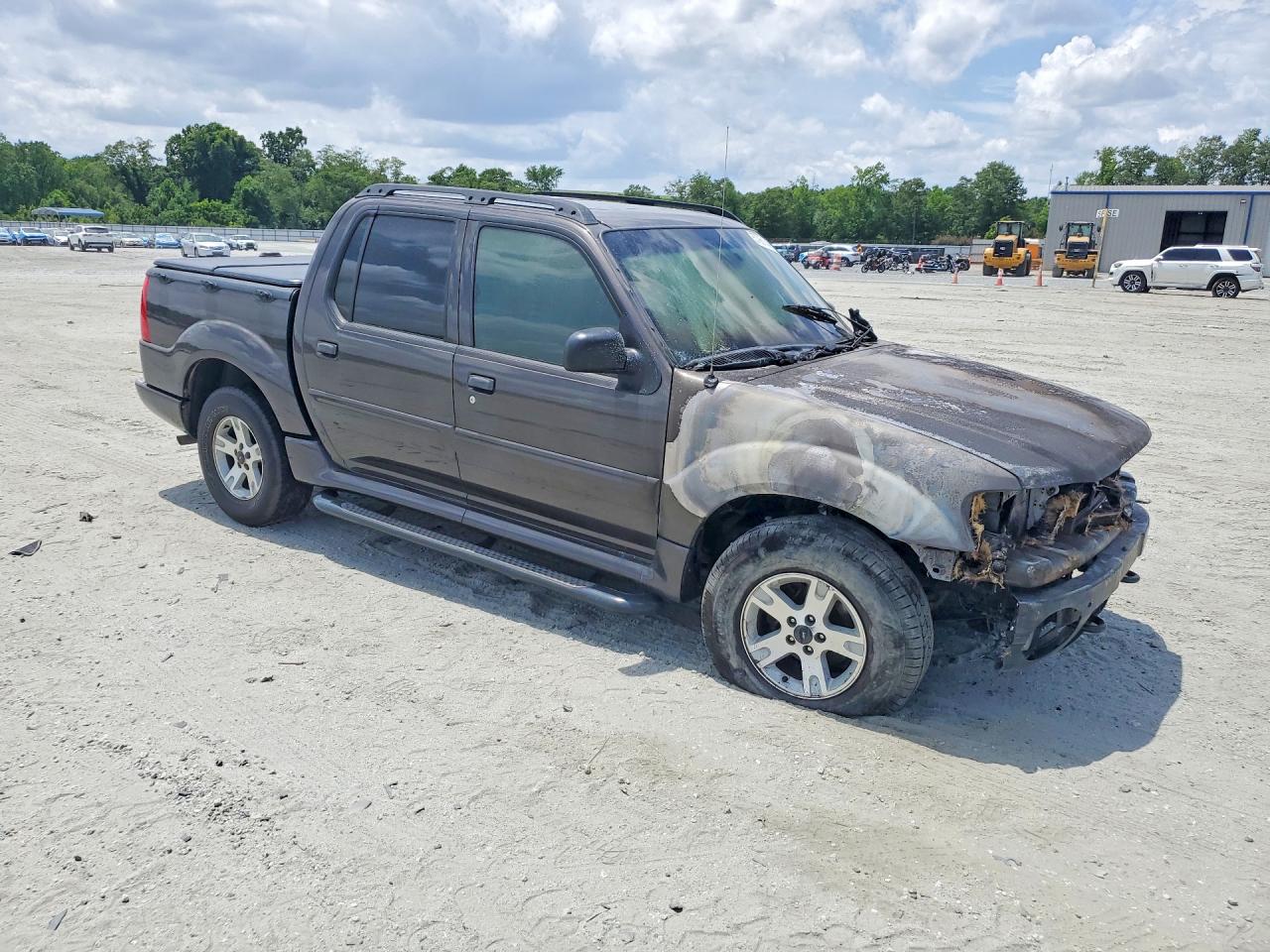 2005 Ford Explorer Sport Trac Черный vin: 1FMZU77K25UB60100
