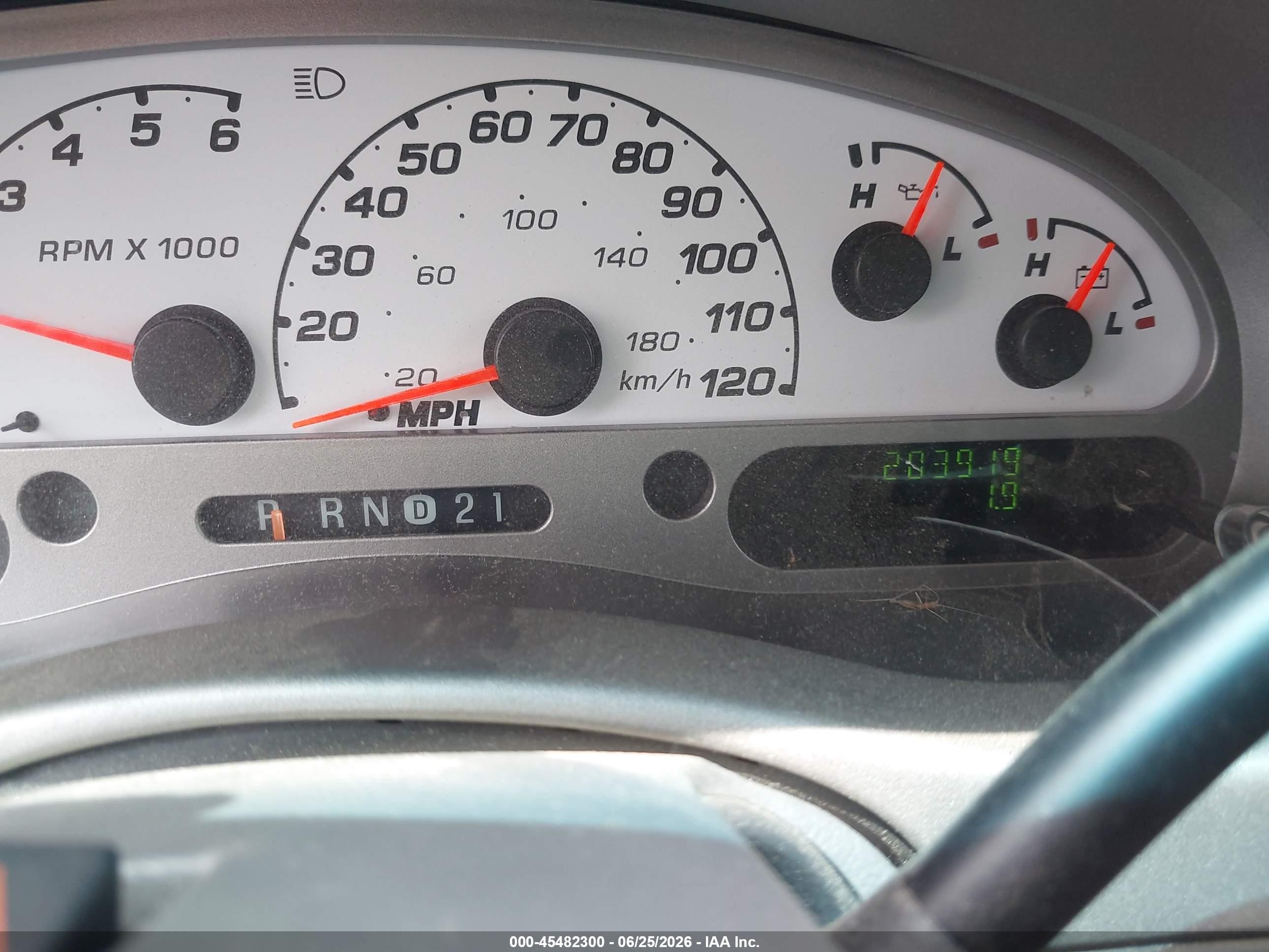2004 Ford Explorer Sport Trac Adrenalin/xls/xlt White vin: 1FMZU77K34UB84436