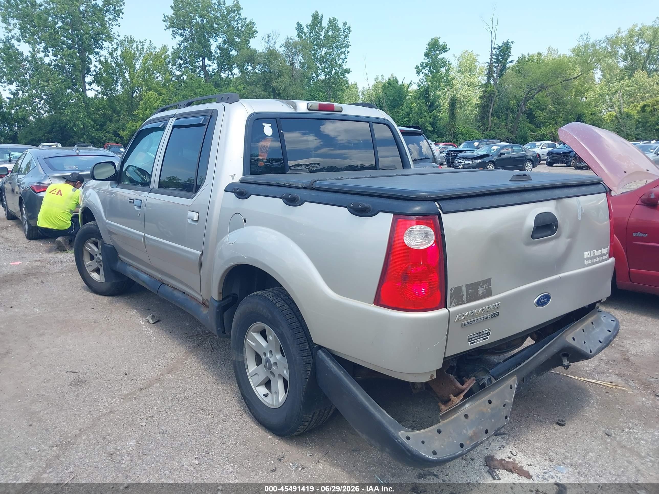 2005 Ford Explorer Sport Trac Adrenalin/xls/xlt Silver vin: 1FMZU77K35UB14159
