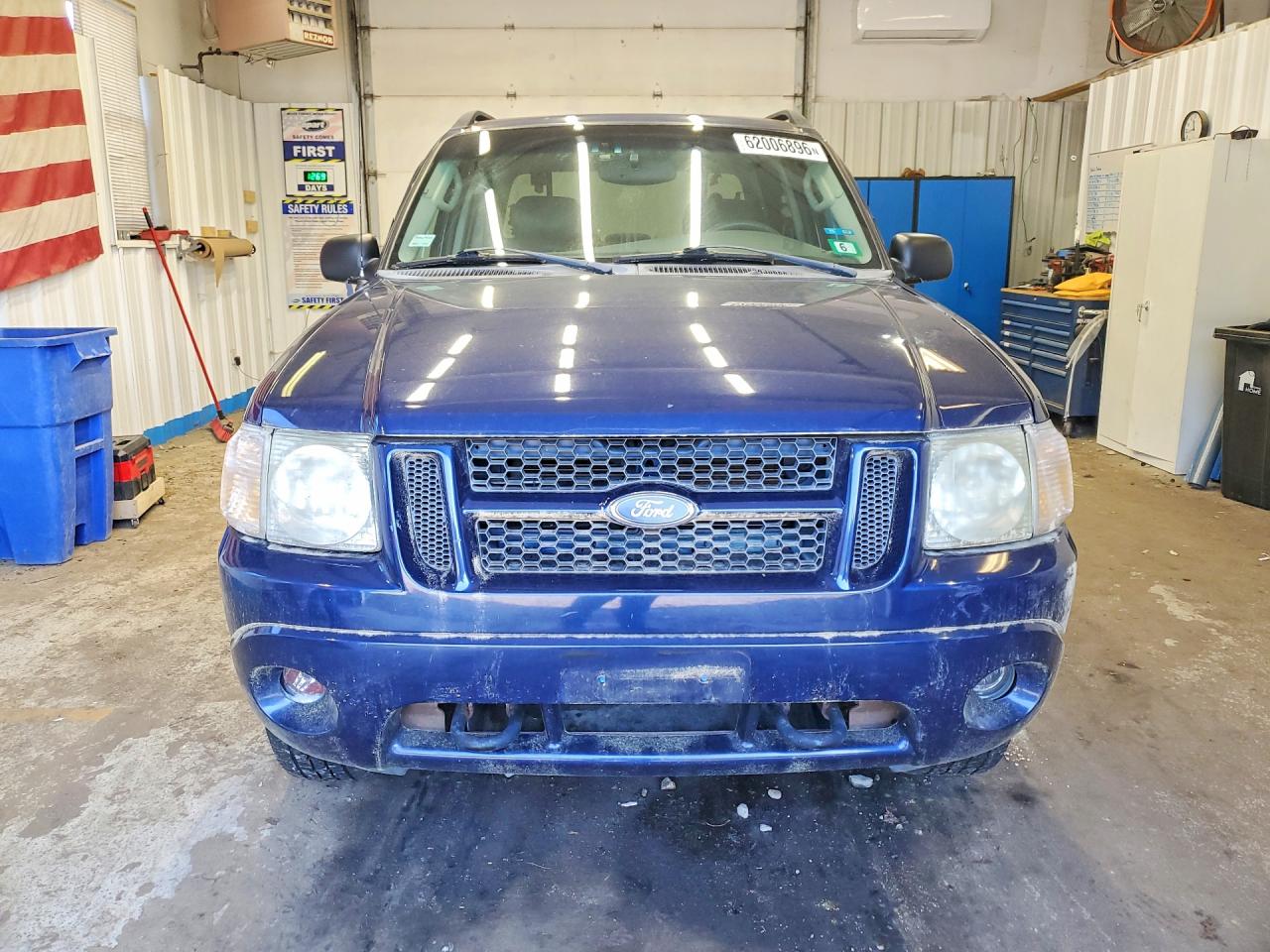 2004 Ford Explorer Sport Trac Blue vin: 1FMZU77K44UC07044