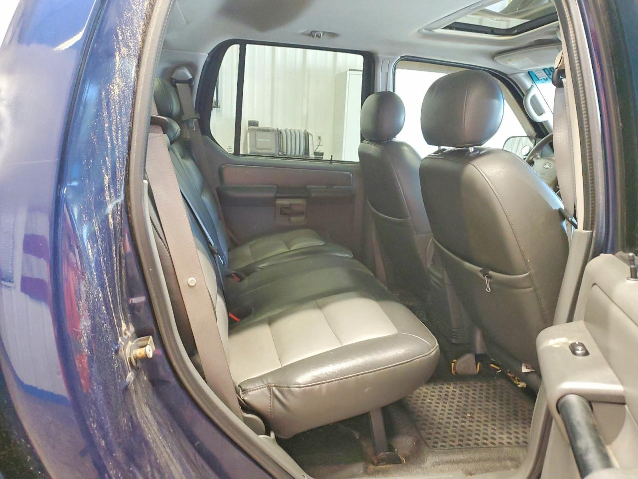 2004 Ford Explorer Sport Trac Blue vin: 1FMZU77K44UC07044