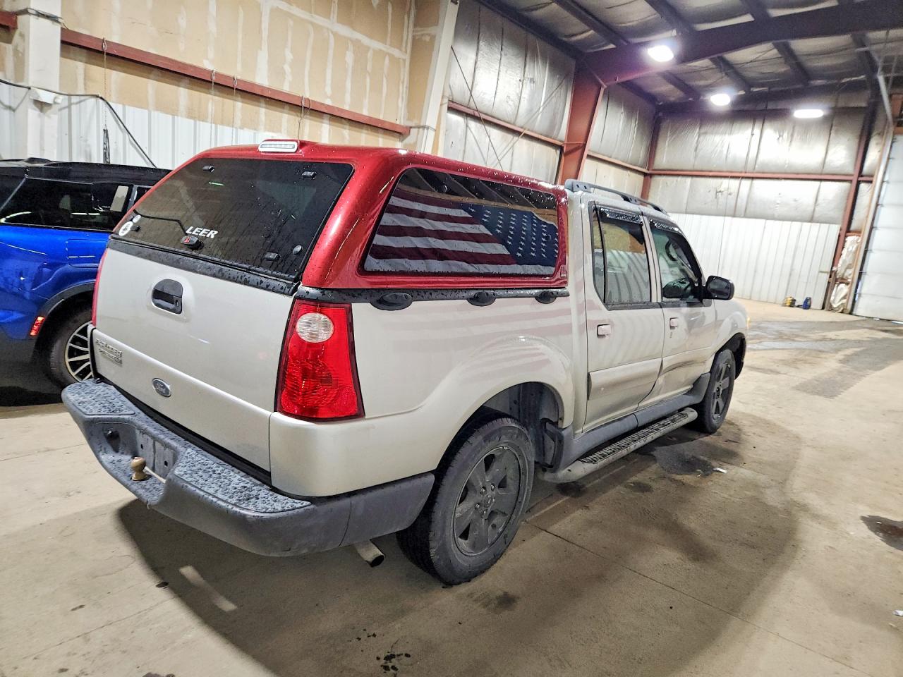 2005 Ford Explorer Sport Trac Silver vin: 1FMZU77K45UB74516