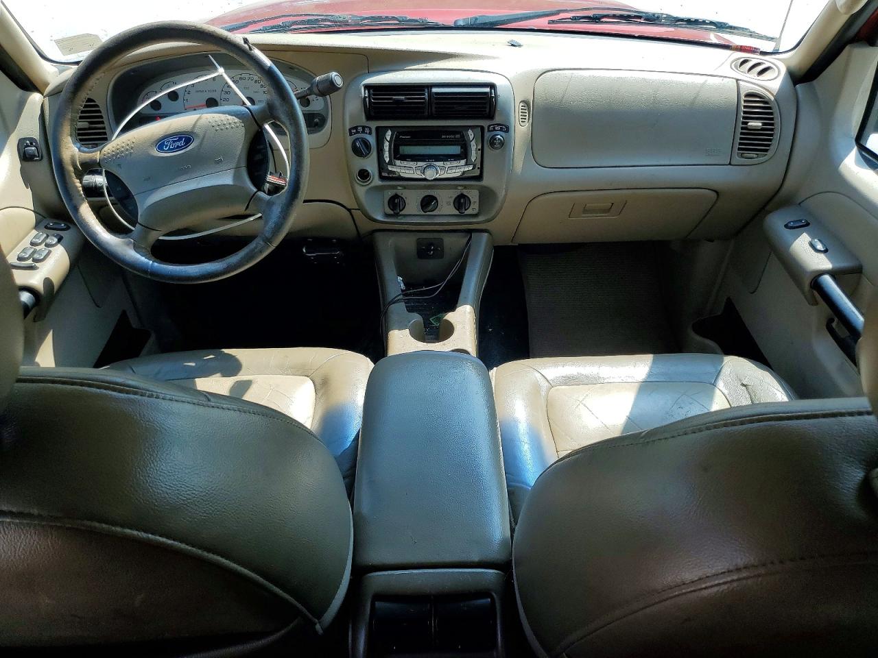 2004 Ford Explorer Sport Trac Red vin: 1FMZU77K64UB49888