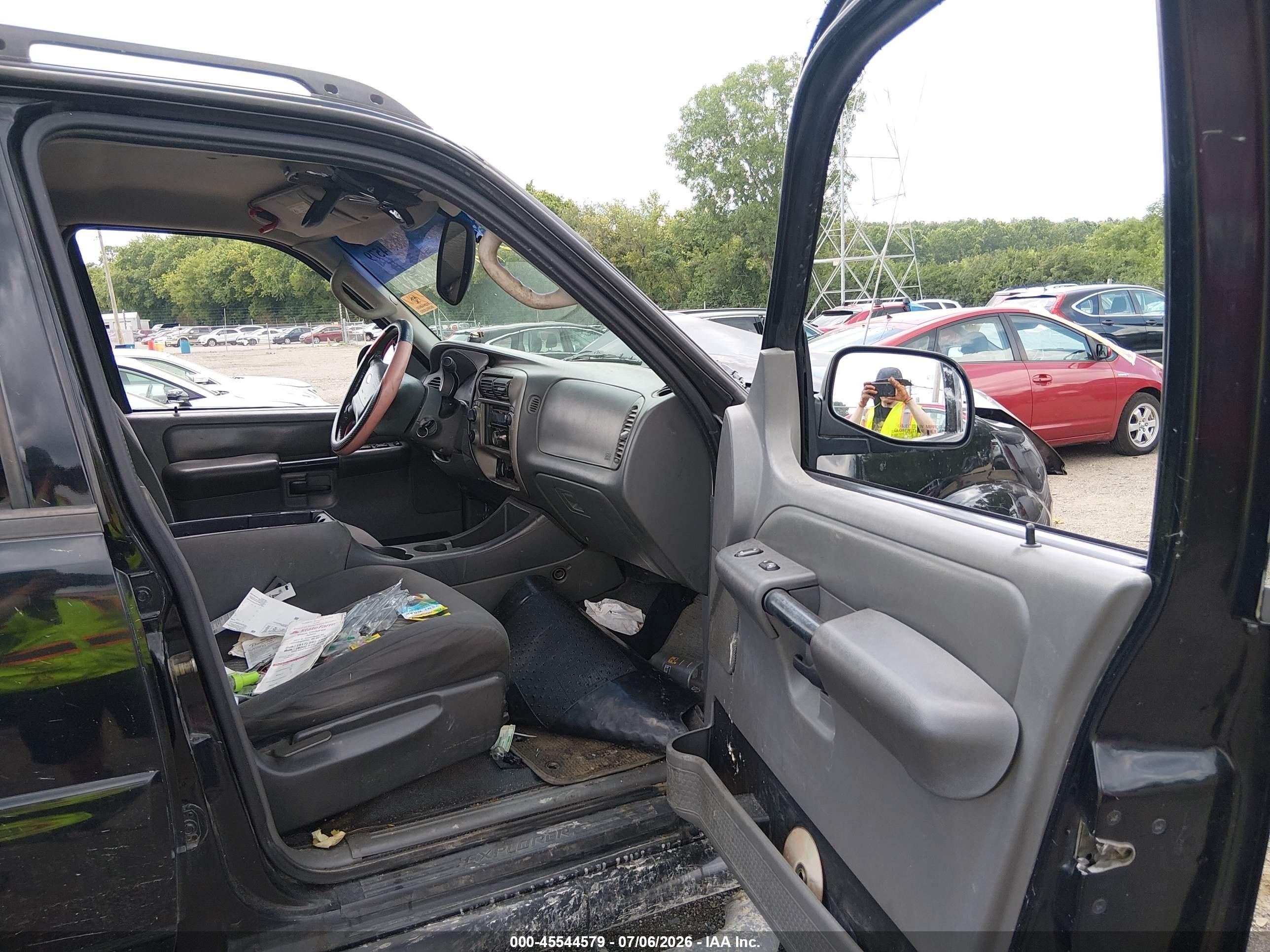 2004 Ford Explorer Sport Trac Adrenalin/xls/xlt Черный vin: 1FMZU77K74UB90661