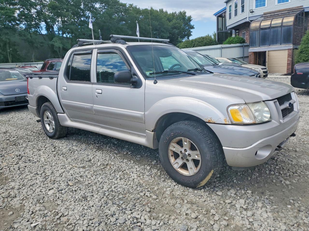 2005 Ford Explorer Sport Trac Silver vin: 1FMZU77K75UB28291