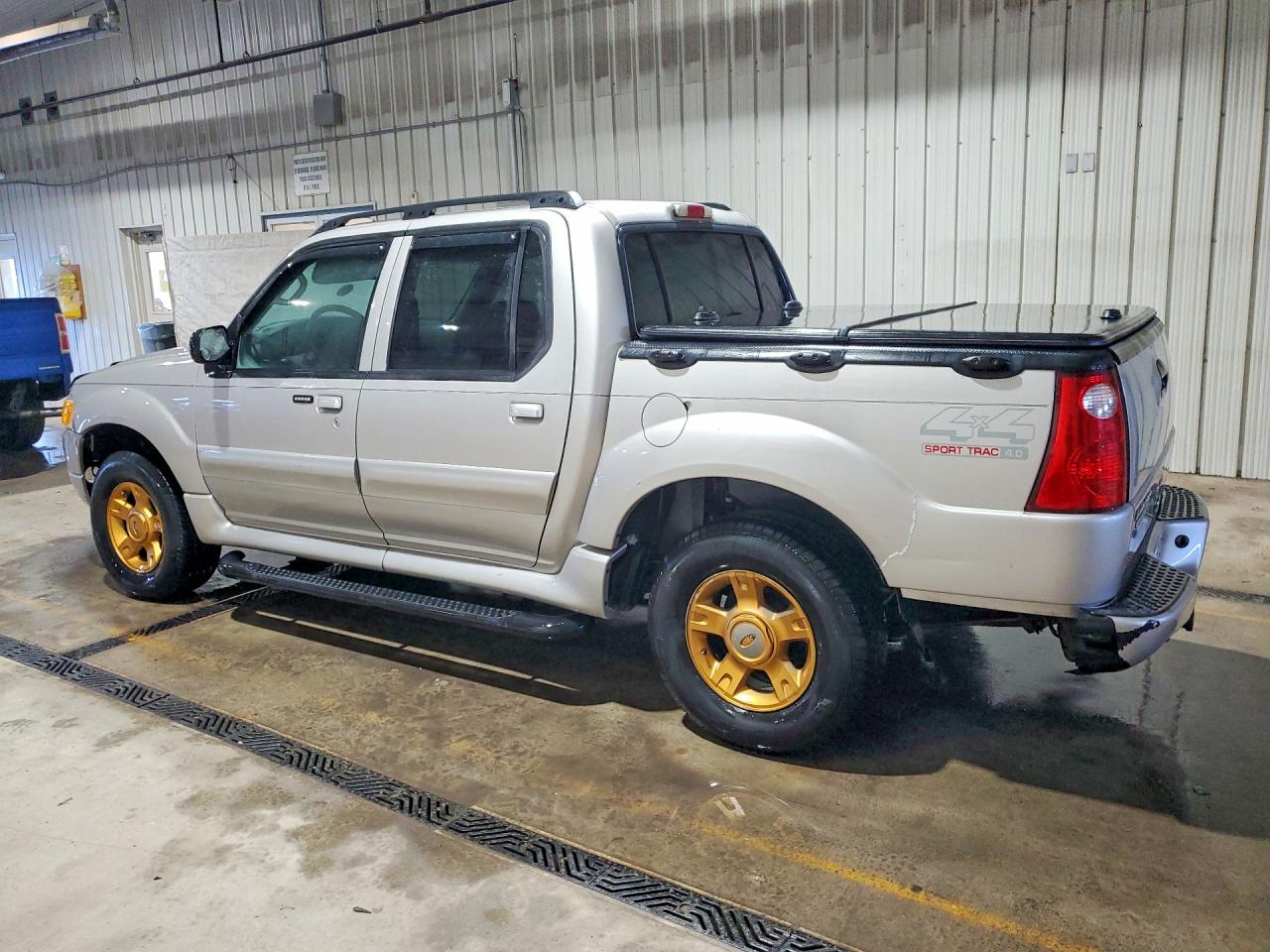 2004 Ford Explorer Sport Trac Beige vin: 1FMZU77KX4UC29579