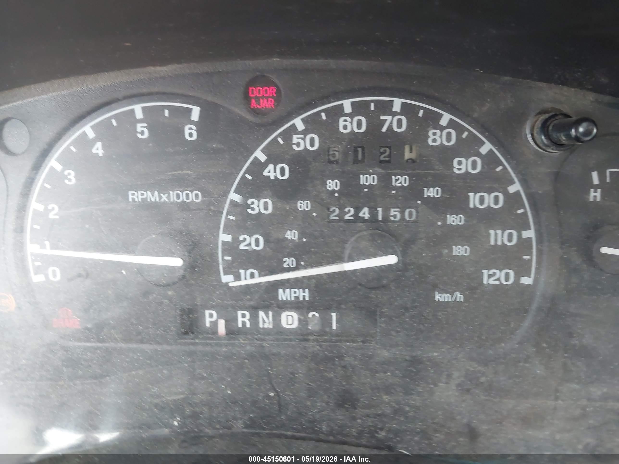 2000 Ford Explorer Xlt Gold vin: 1FMZU83P0YUB81717