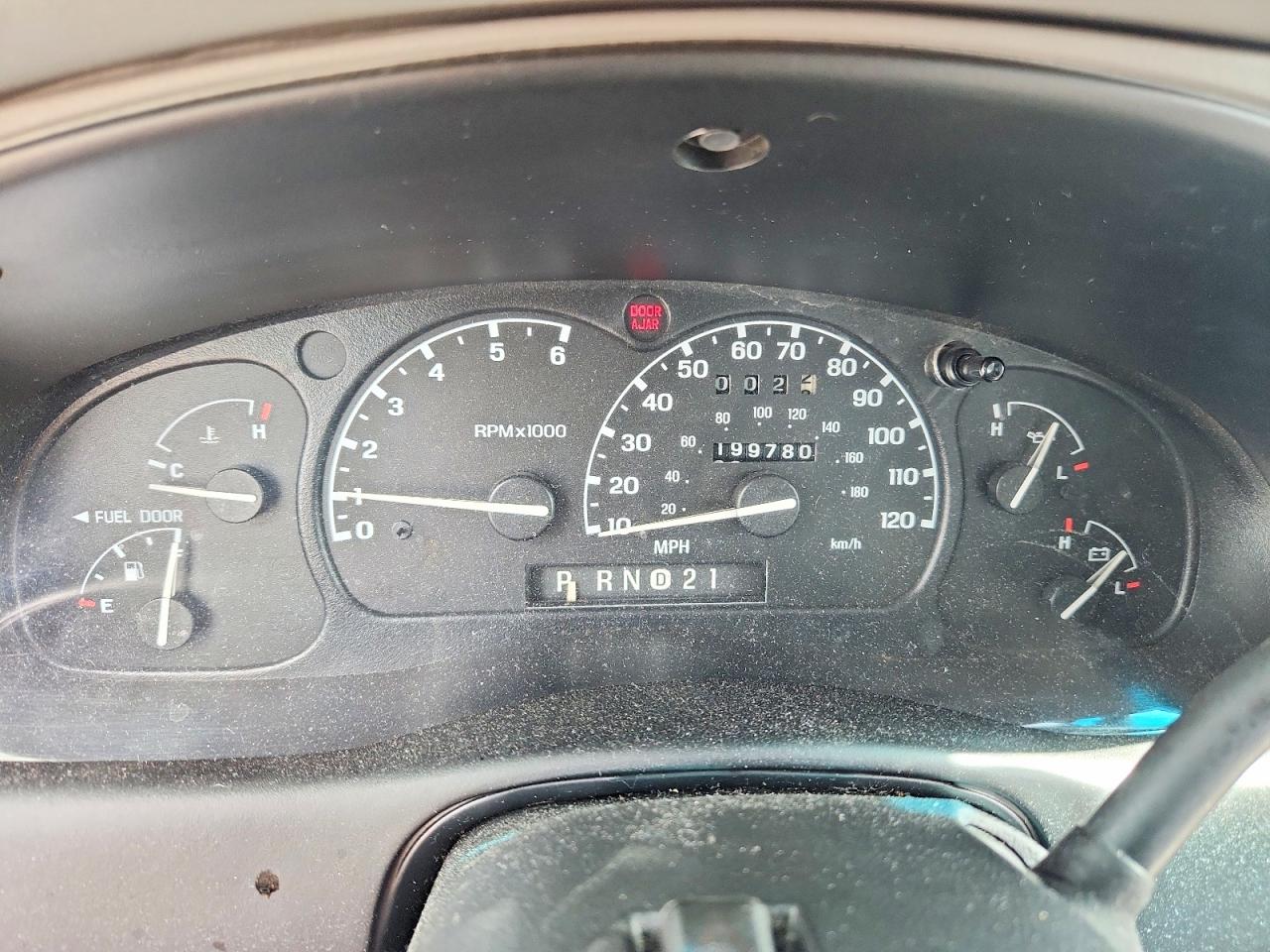 2000 Ford Explorer Xlt Blue vin: 1FMZU83P4YZC12132