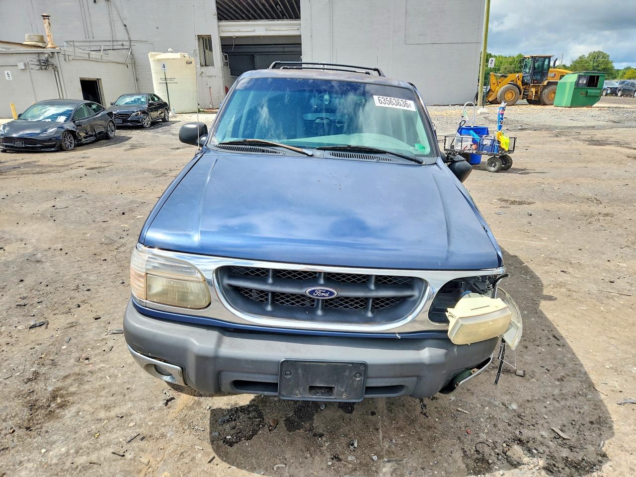 2000 Ford Explorer Xlt Blue vin: 1FMZU83P4YZC12132