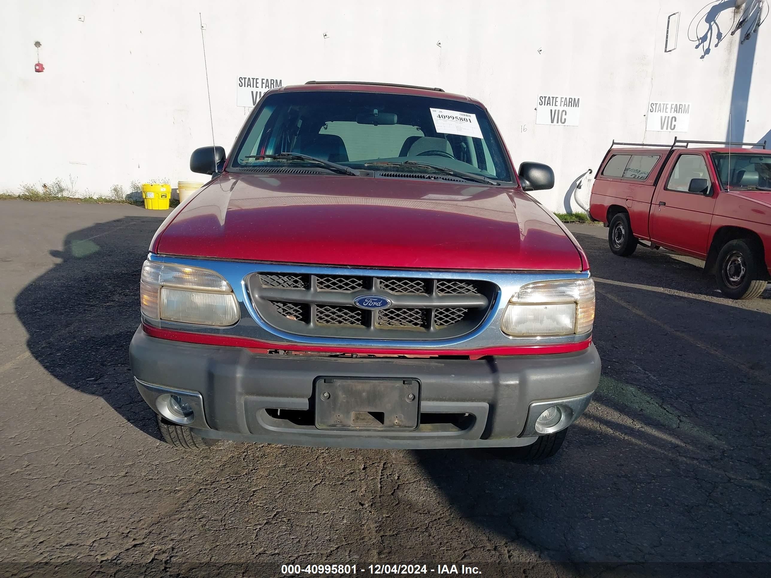 Price & History 2000 Ford Explorer Xlt 5.0l V-8 215hp vin