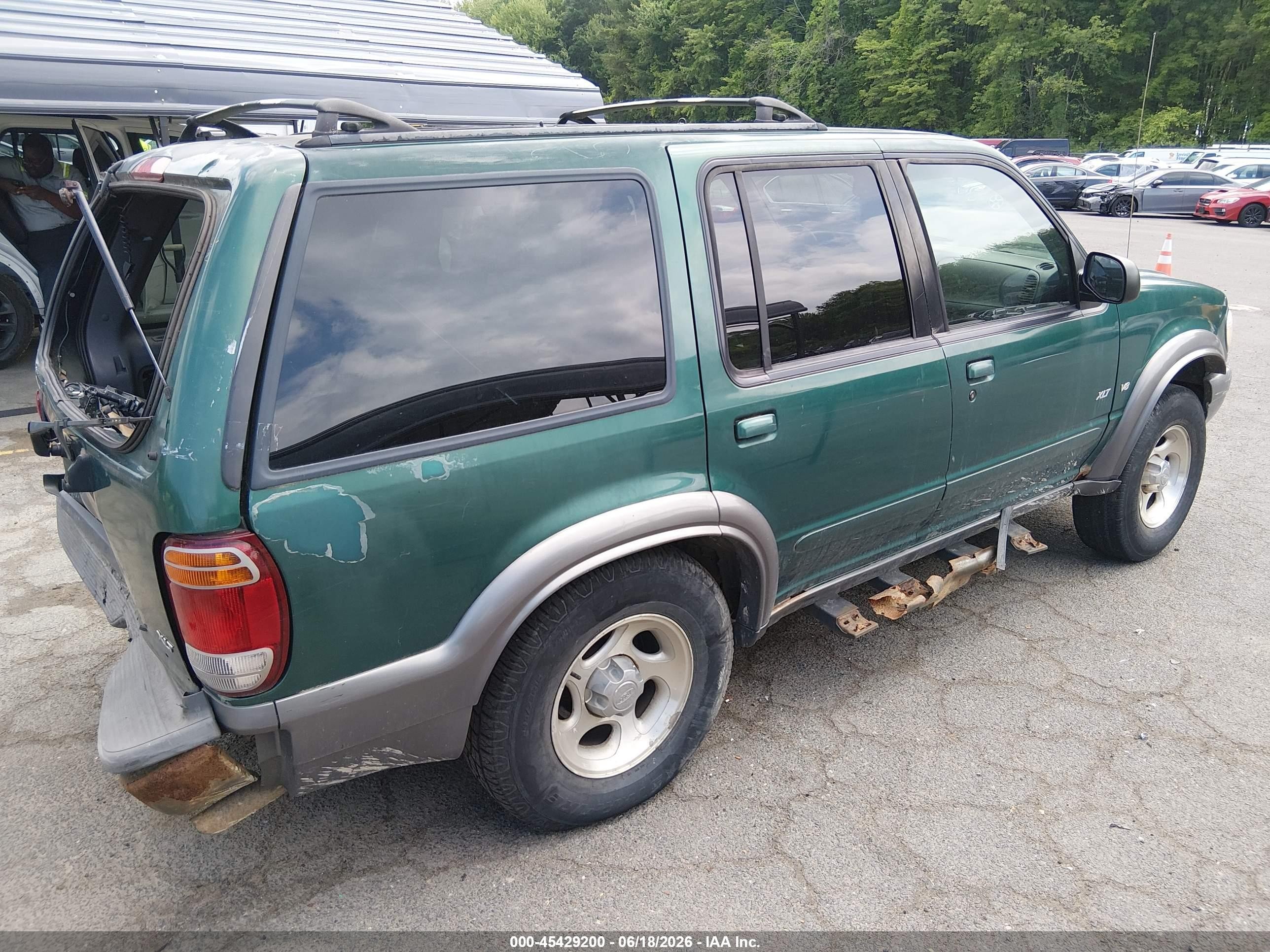 2001 Ford Explorer Xlt Green vin: 1FMZU83P91ZA37088