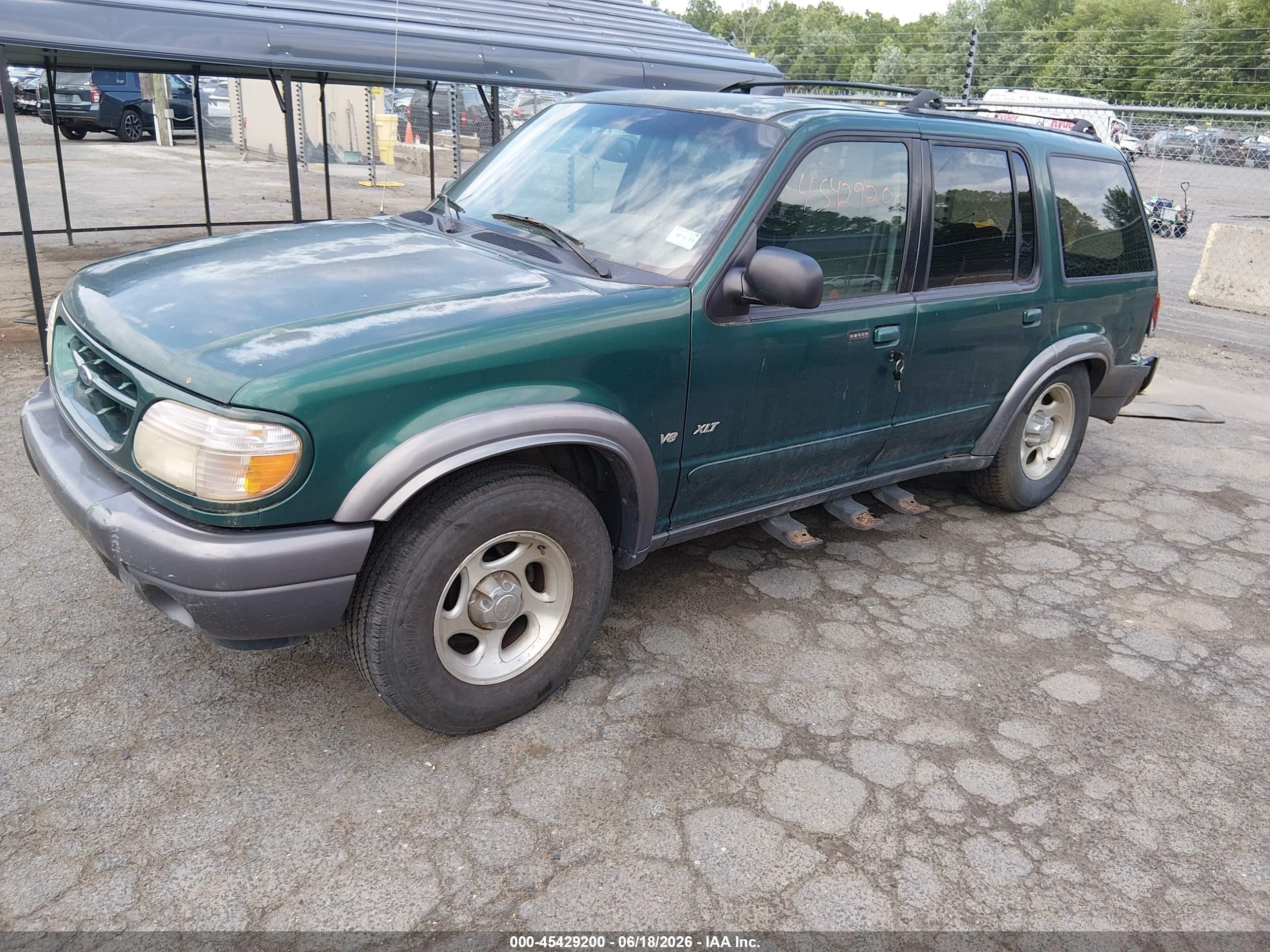 2001 Ford Explorer Xlt Green vin: 1FMZU83P91ZA37088