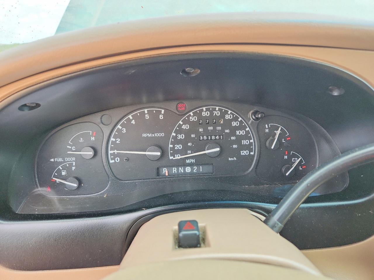 2001 Ford Explorer Eddie Bauer Green vin: 1FMZU84P61ZA73402