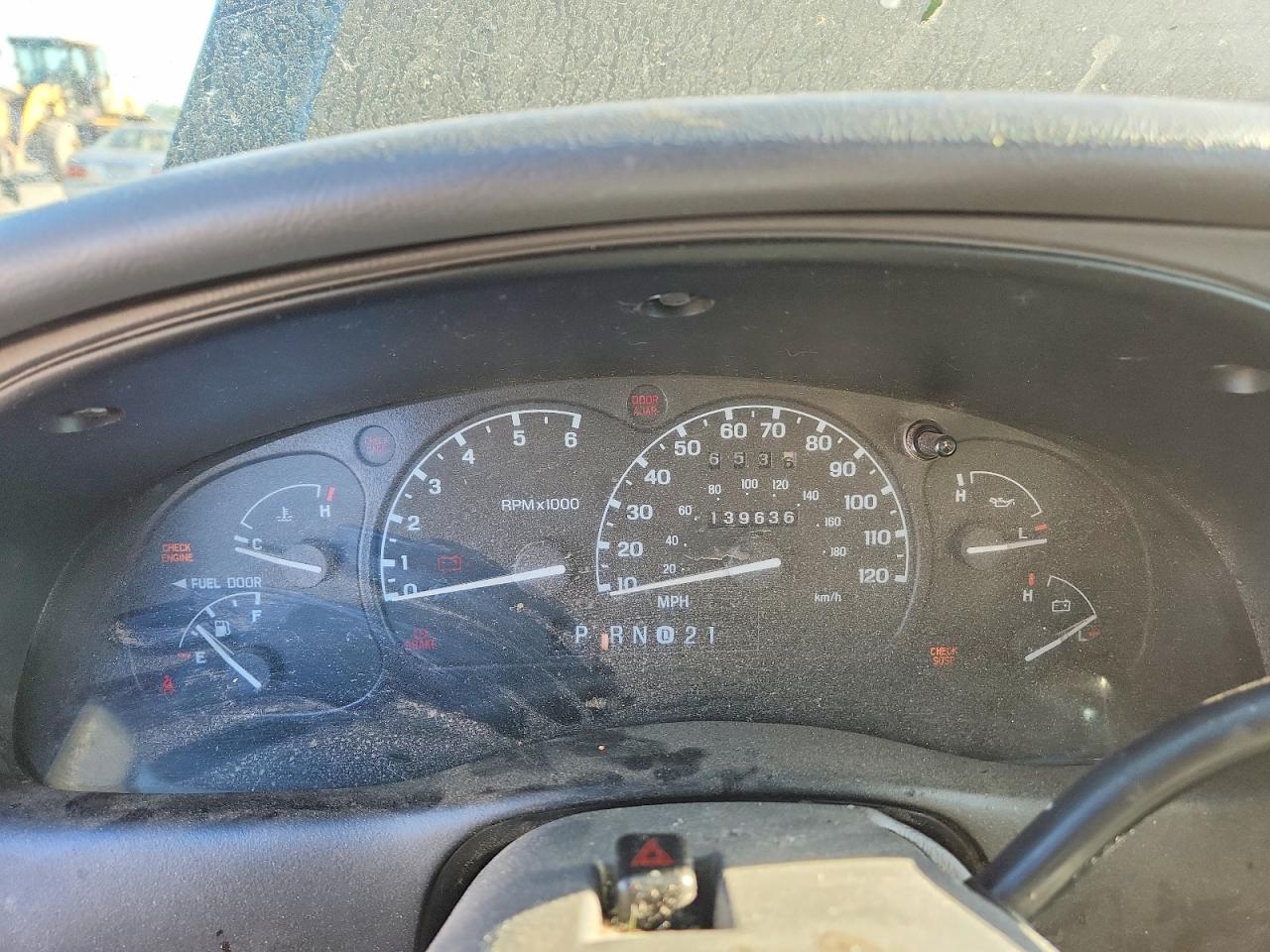 2000 Ford Explorer Limited Black vin: 1FMZU85P3YZB17641