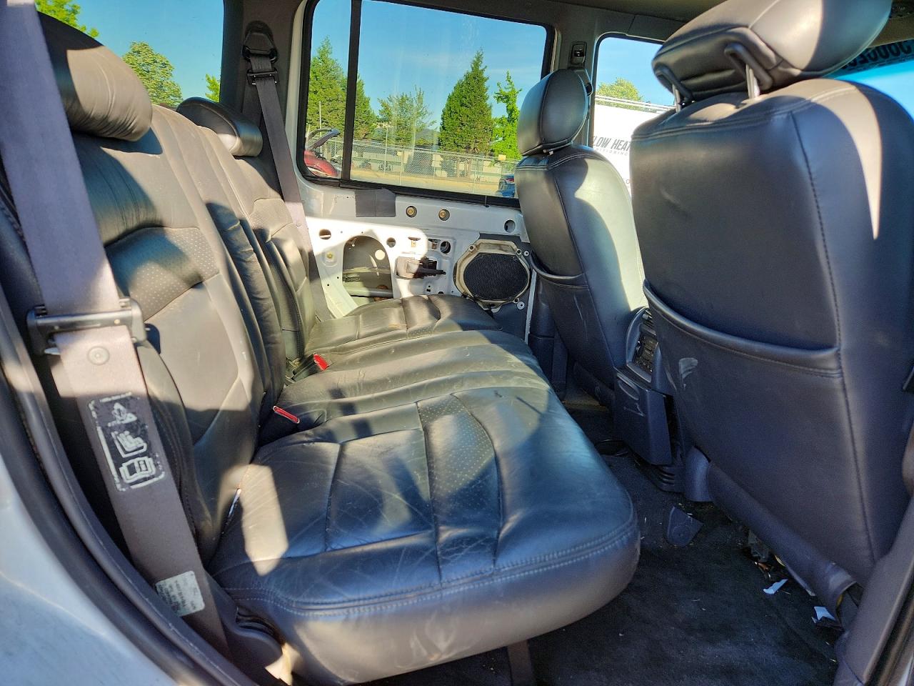 2000 Ford Explorer Limited Black vin: 1FMZU85P3YZB17641