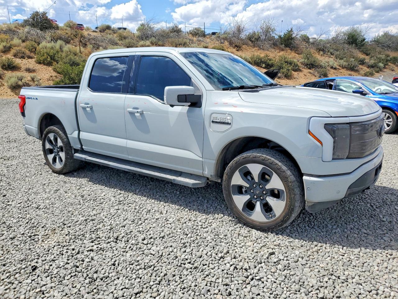 2023 Ford F150 Lightning Pro White vin: 1FT6W1EV2PWG26420