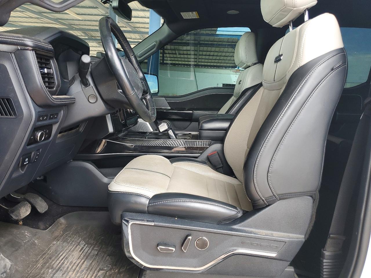 2023 Ford F150 Lightning Pro Белый vin: 1FT6W1EV5PWG05769