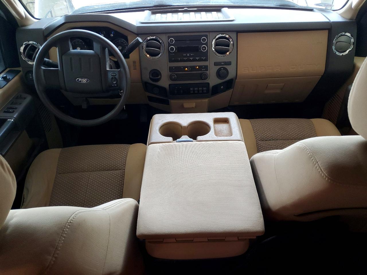 2012 Ford F250 Super Duty White vin: 1FT7W2A60CEA06349