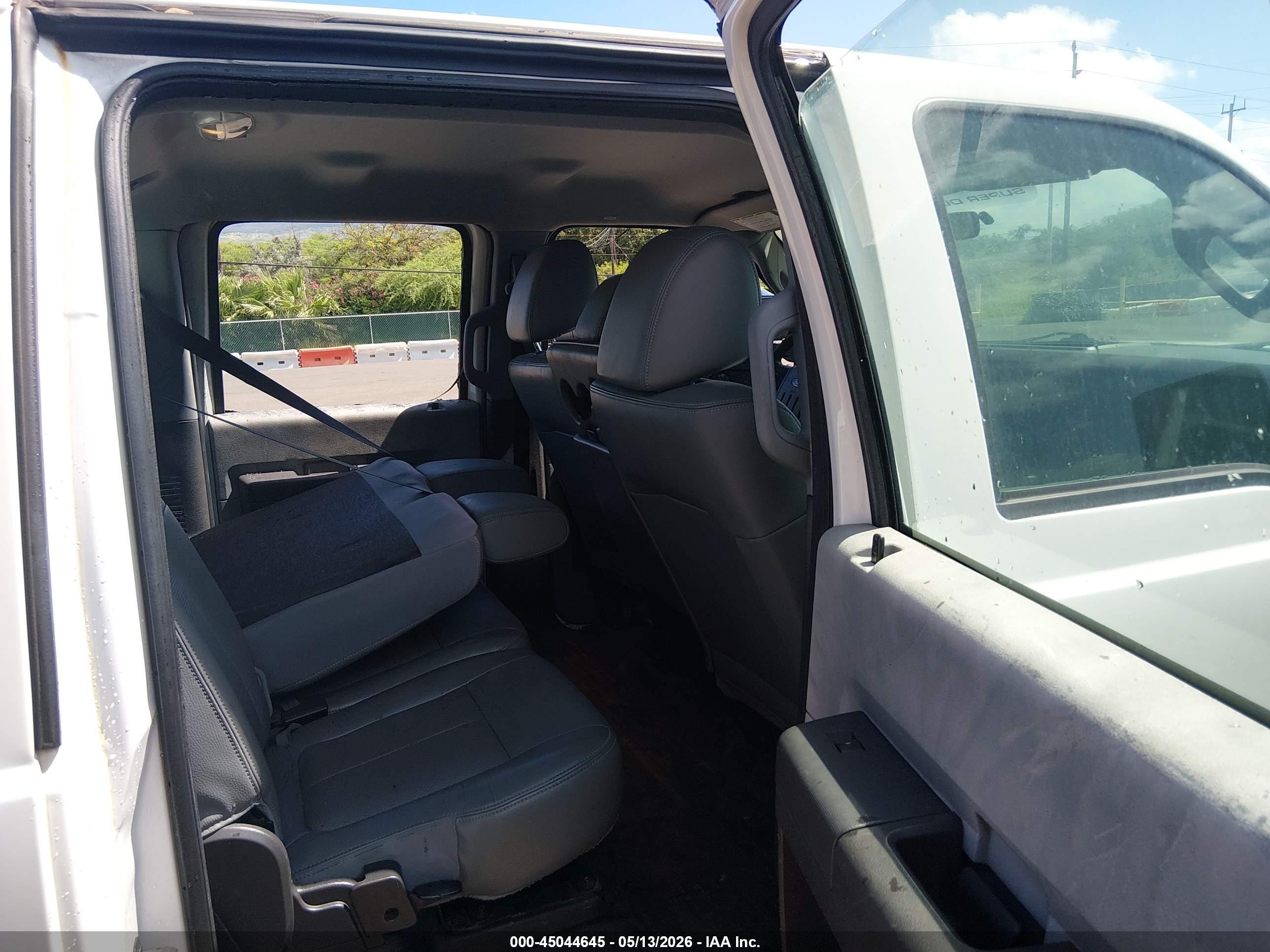 2012 Ford F-250 Xl White vin: 1FT7W2A60CED09261