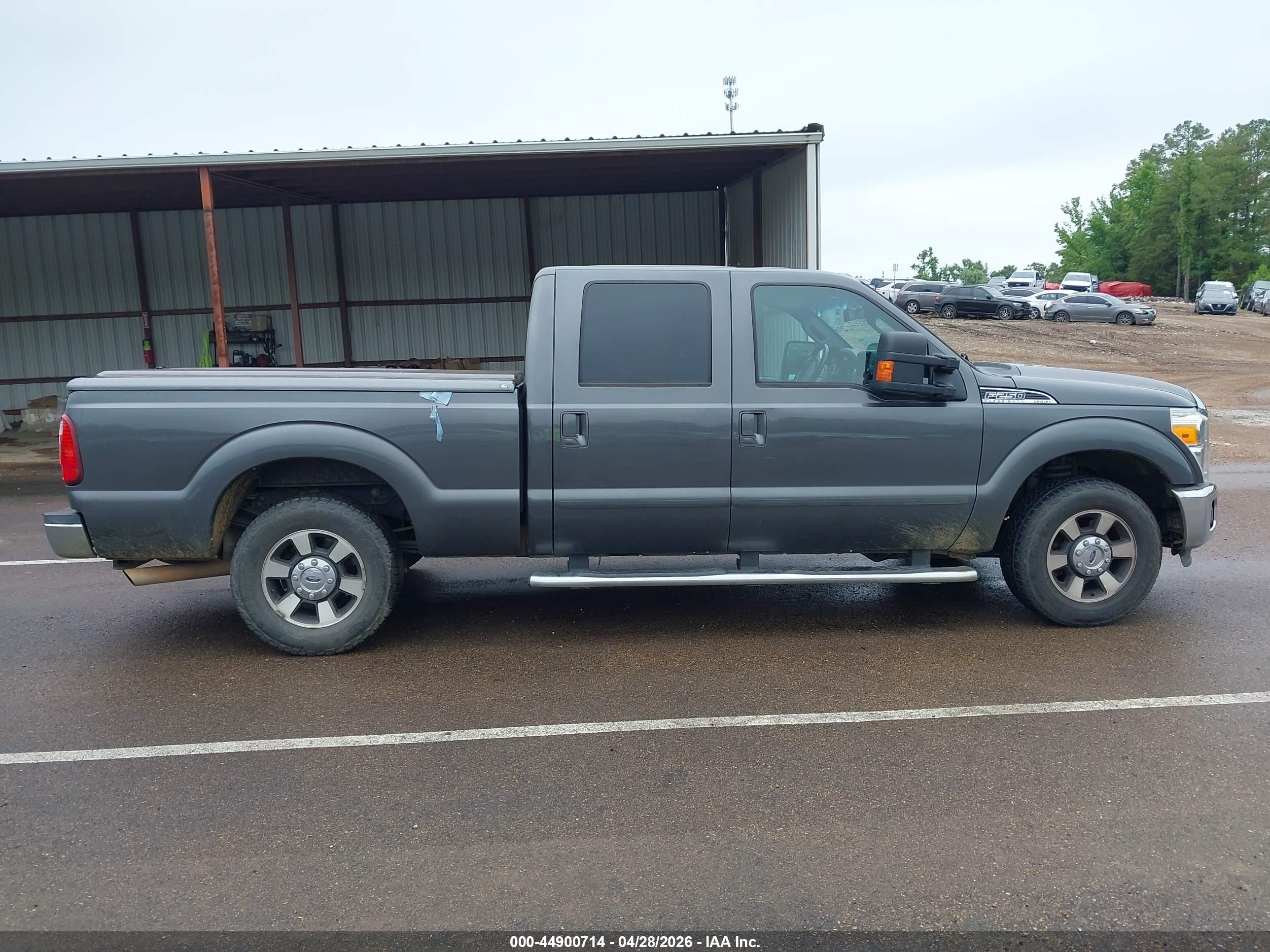 2015 Ford F-250 Lariat Серый vin: 1FT7W2A60FEA56690