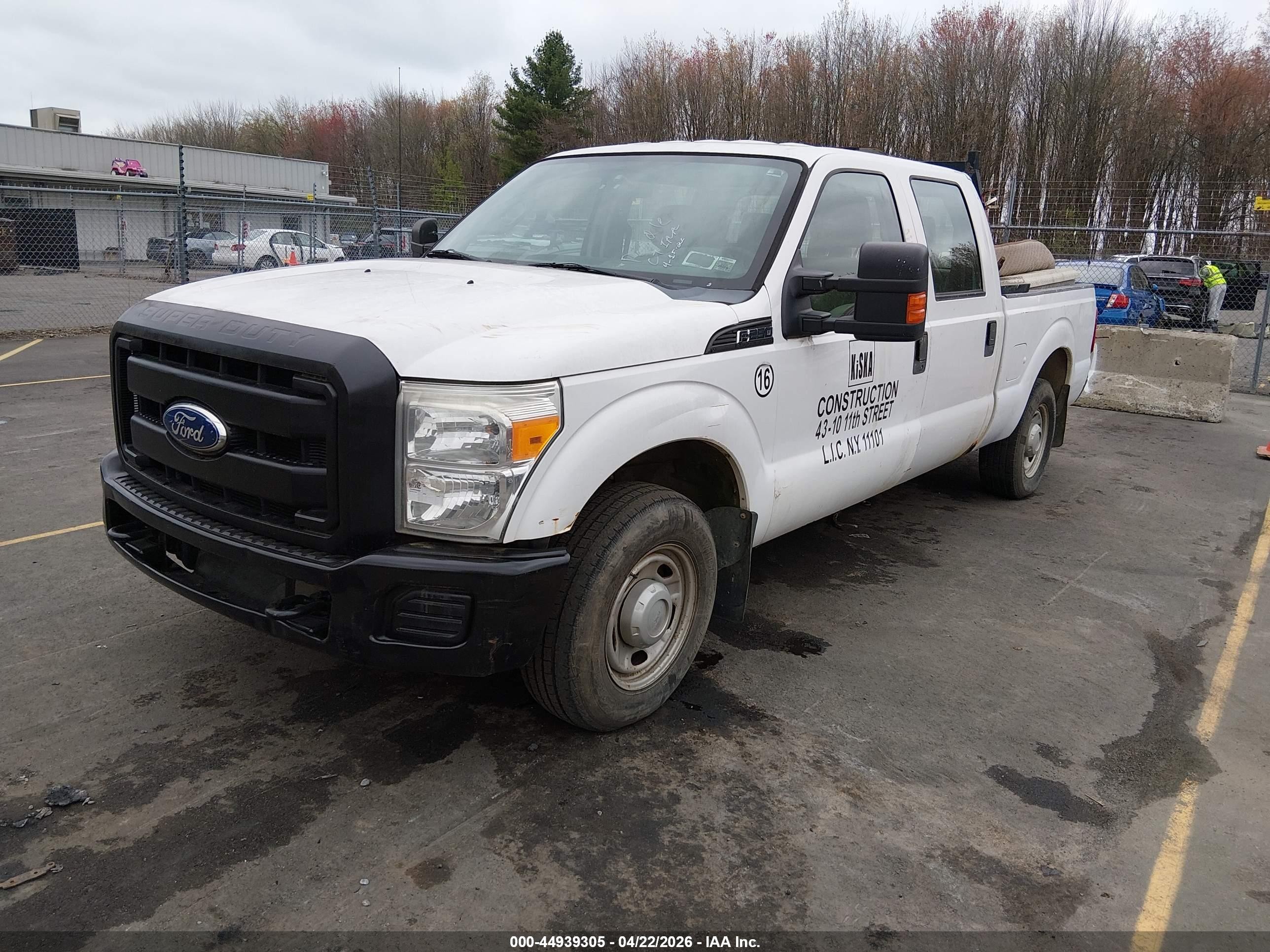 2011 Ford F-250 Xl White vin: 1FT7W2A62BEB12106