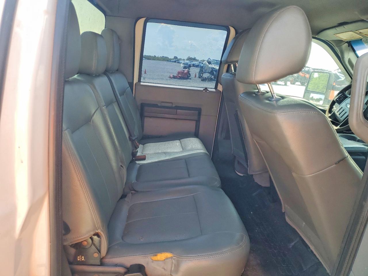 2012 Ford F250 Super Duty Белый vin: 1FT7W2A62CEC24048