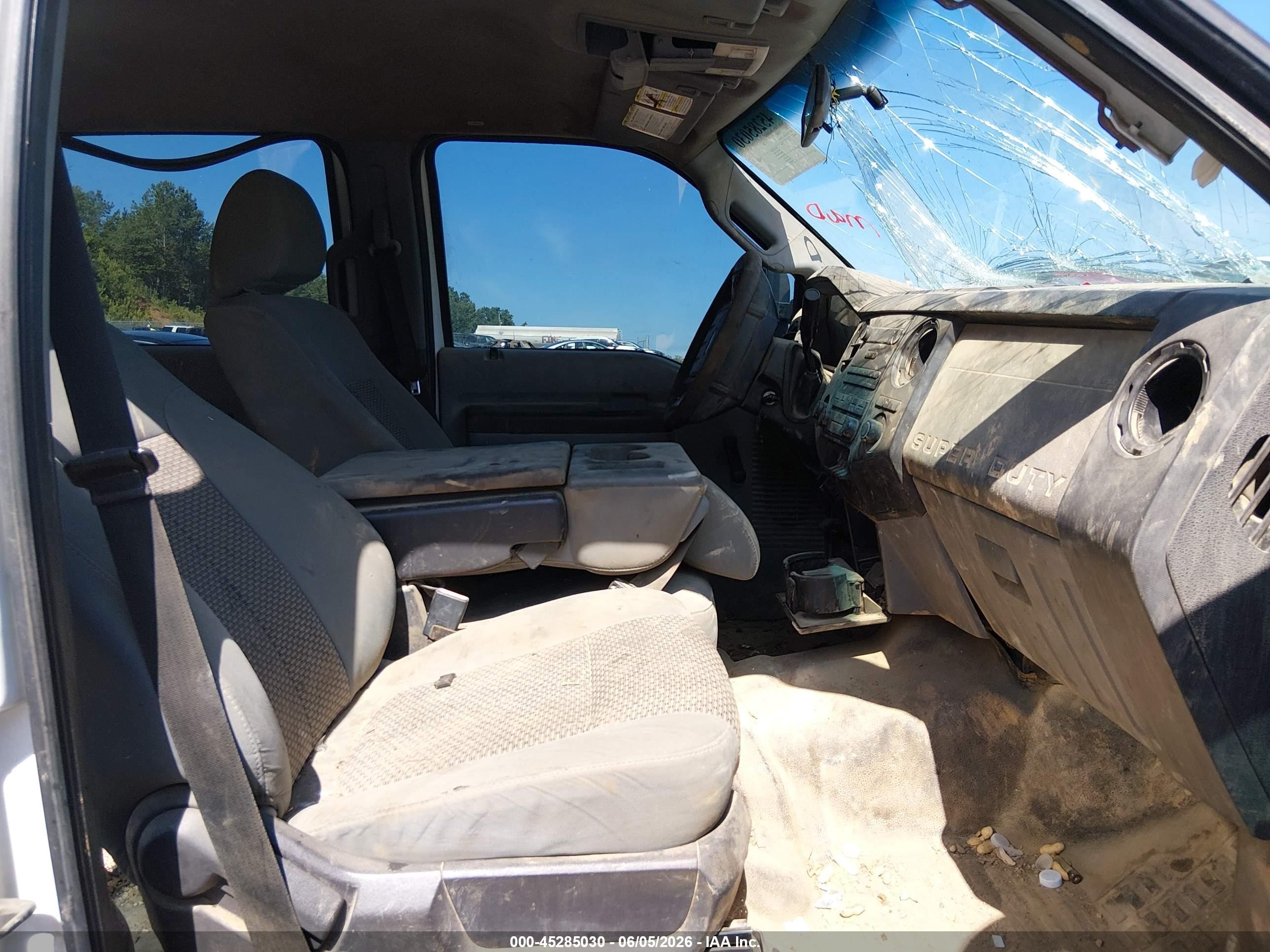 2012 Ford F-250 Xl White vin: 1FT7W2A62CEC38340