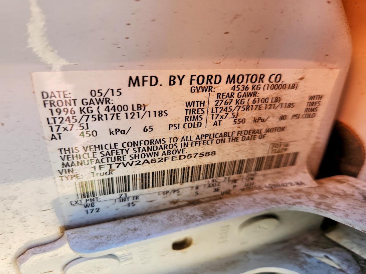 2015 Ford F250 Super Duty White vin: 1FT7W2A62FED57588