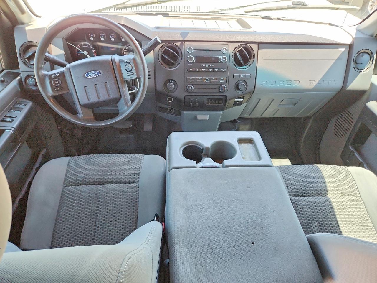 2015 Ford F250 Super Duty White vin: 1FT7W2A62FED57588