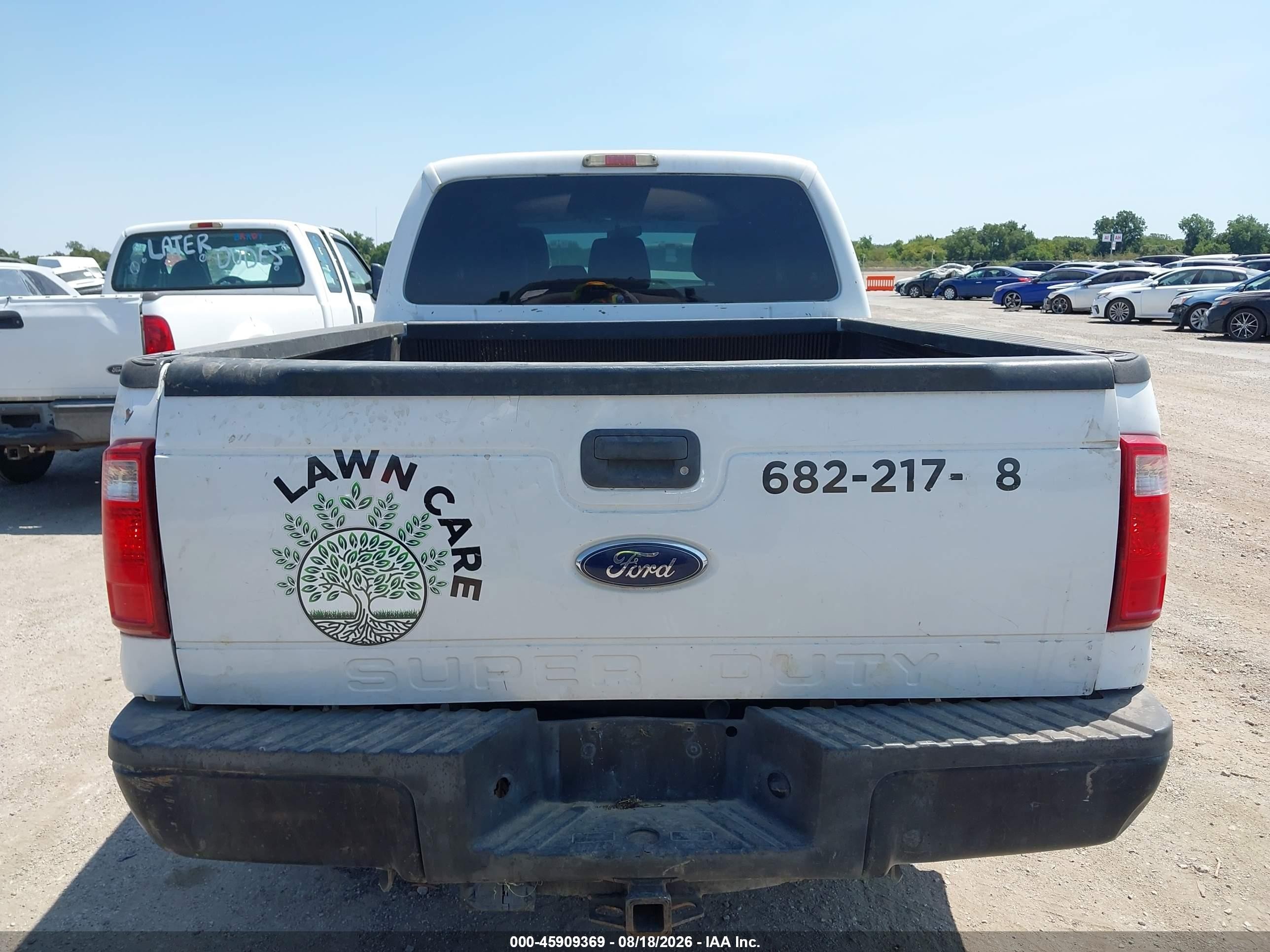 2012 Ford F-250 Xl White vin: 1FT7W2A63CEA82132