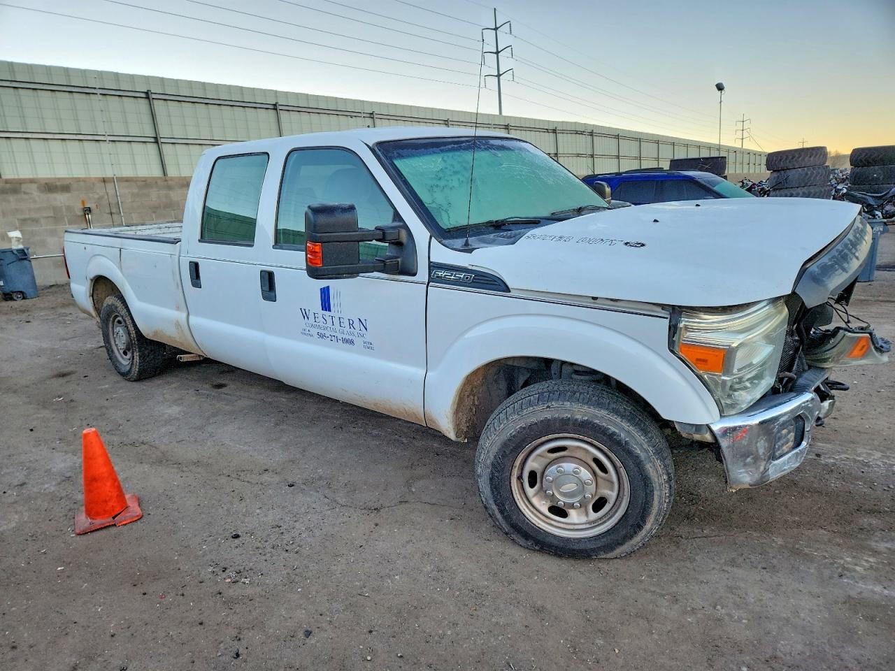 2013 Ford F250 Super Duty White vin: 1FT7W2A63DEA85582