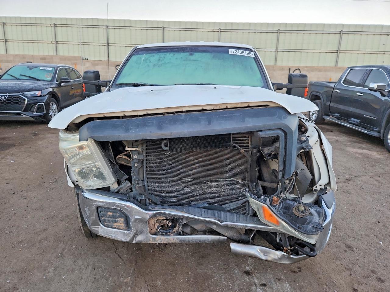 2013 Ford F250 Super Duty White vin: 1FT7W2A63DEA85582