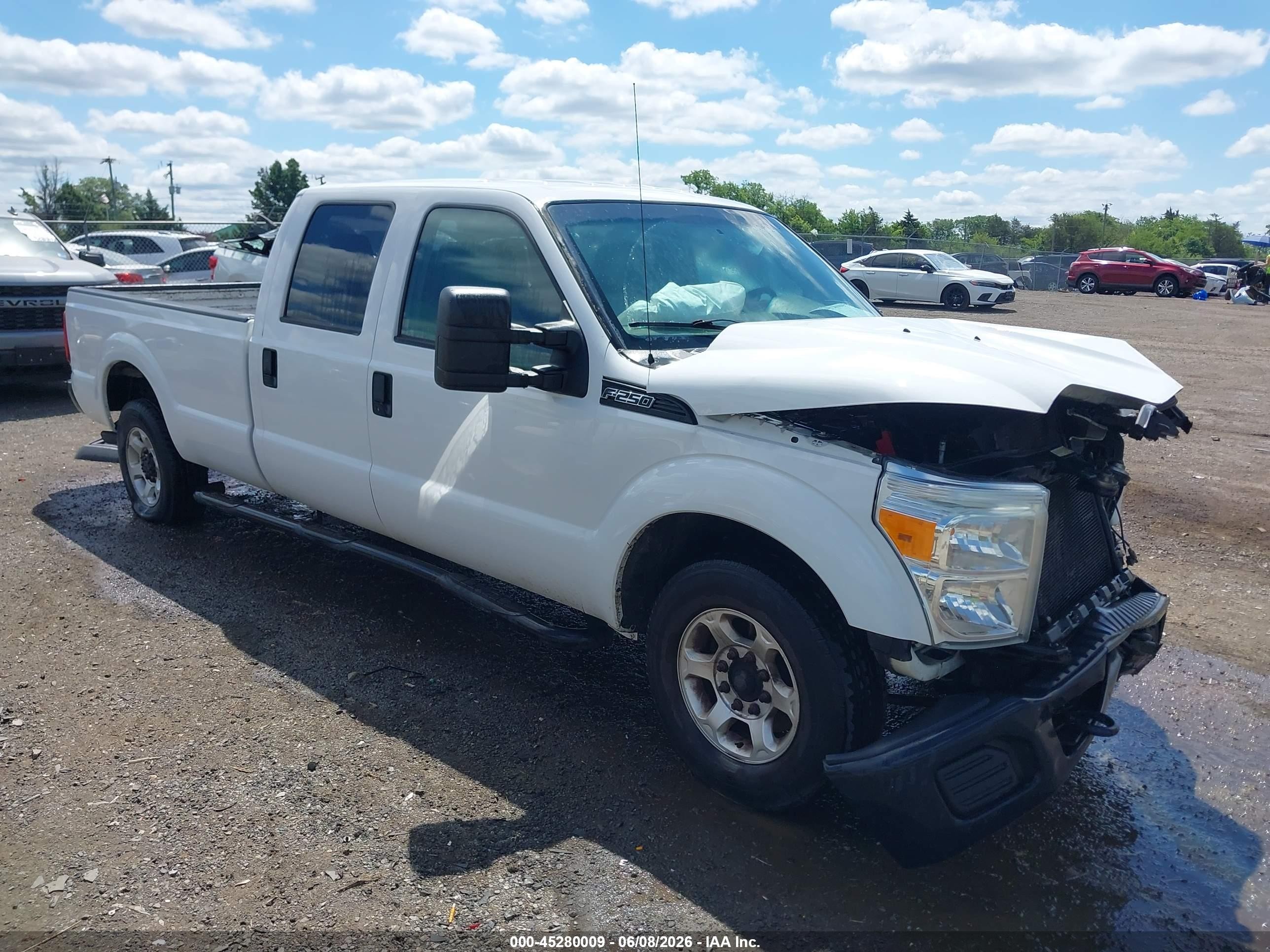 2015 Ford F-250 Xl Белый vin: 1FT7W2A63FEC08641
