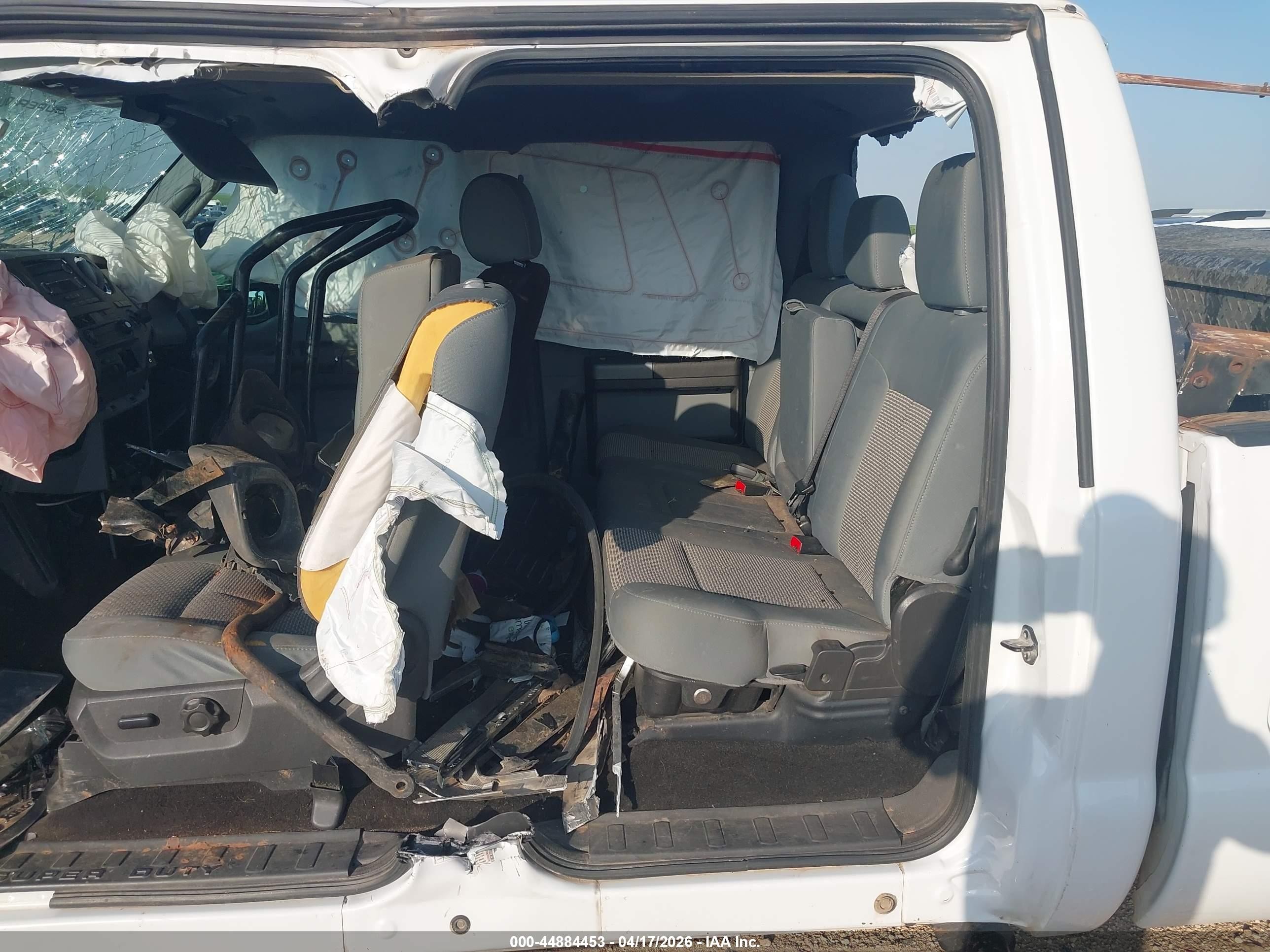2012 Ford F-250 Xlt White vin: 1FT7W2A64CED22420